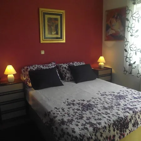 Paunovi? Apartmán